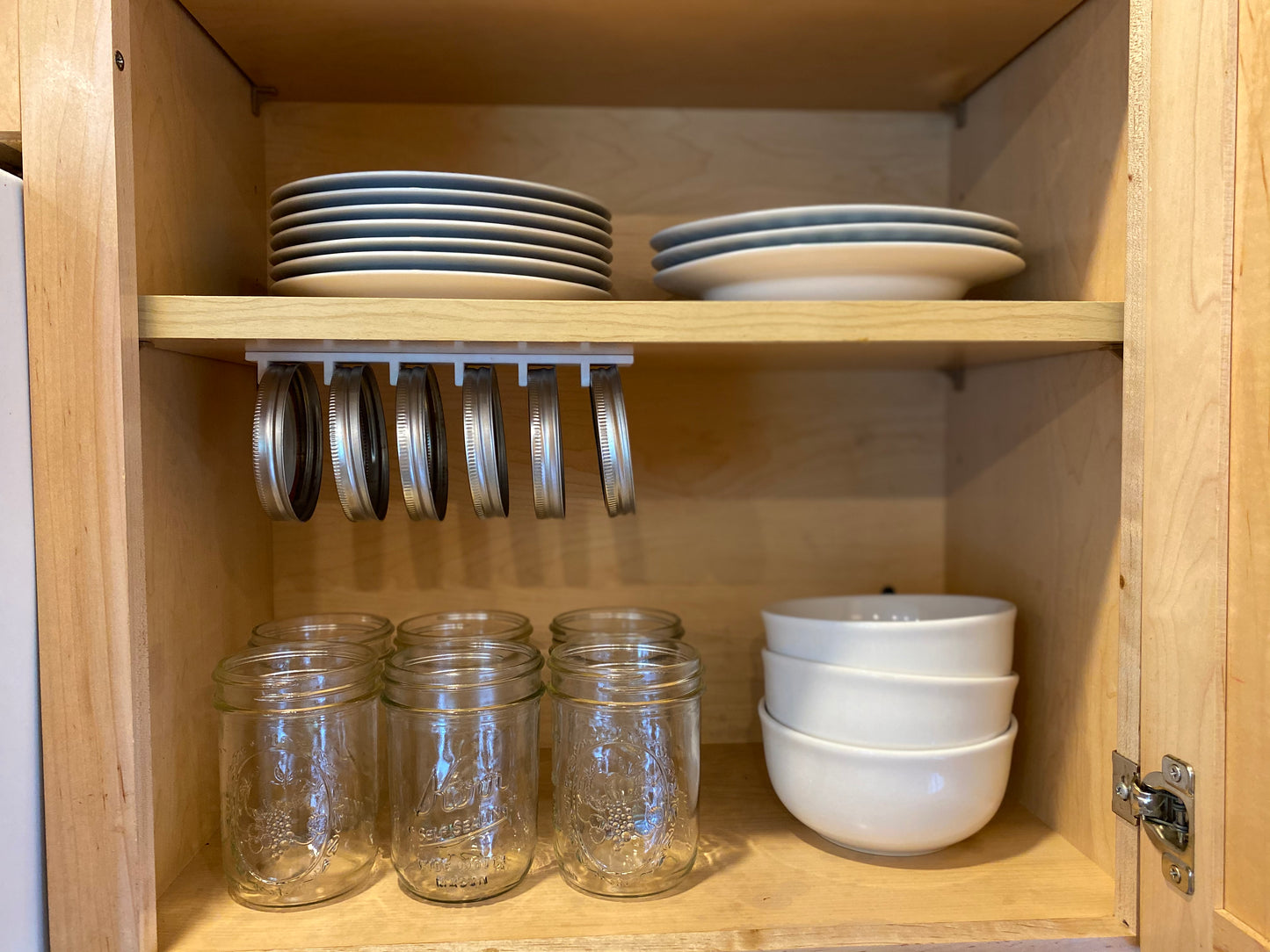 Liddy Bug - Magnetic Jar Lid Holder